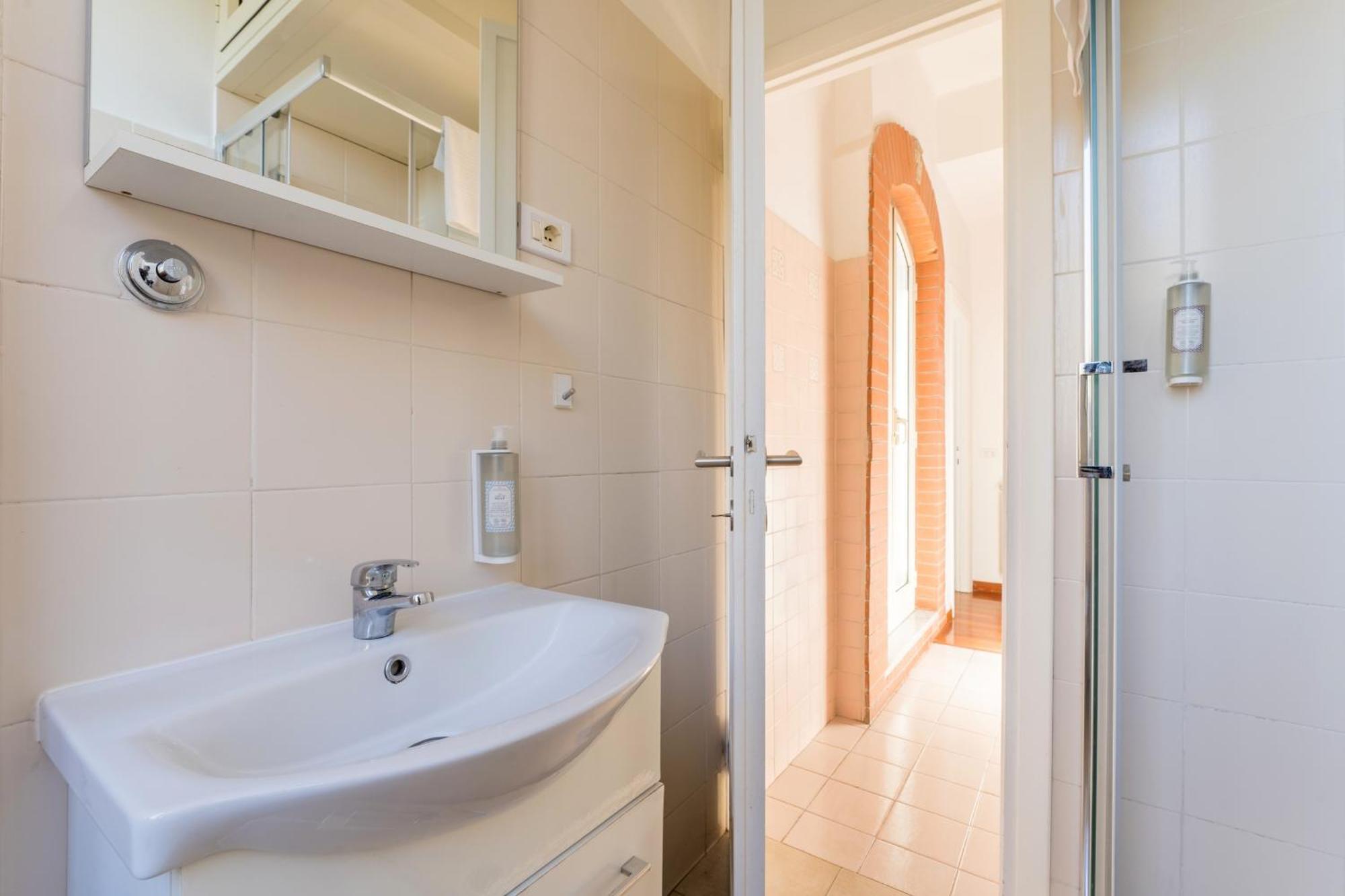 רומא Welcome Dhome - Cozy Penthouse With St. Peter View מראה חיצוני תמונה